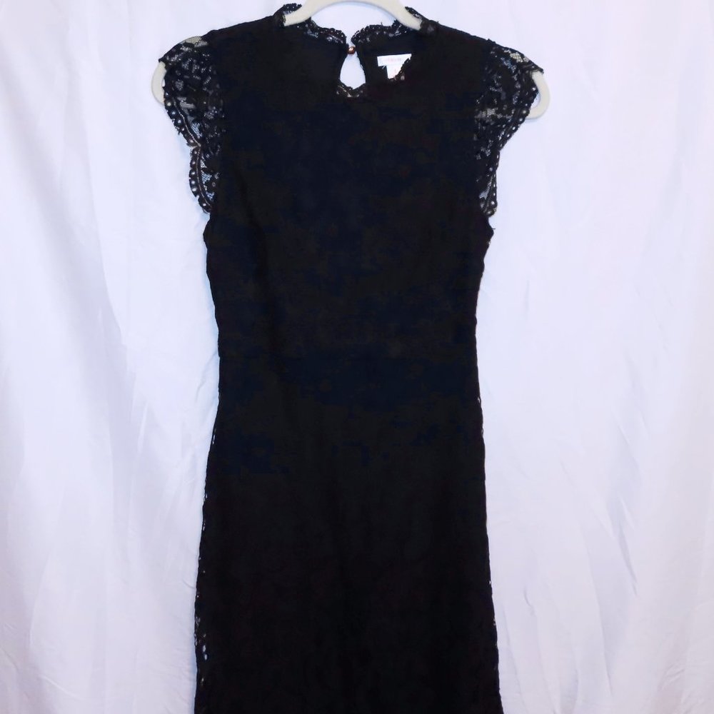 Pre-owned classic black dress, 99% in a good condition !!